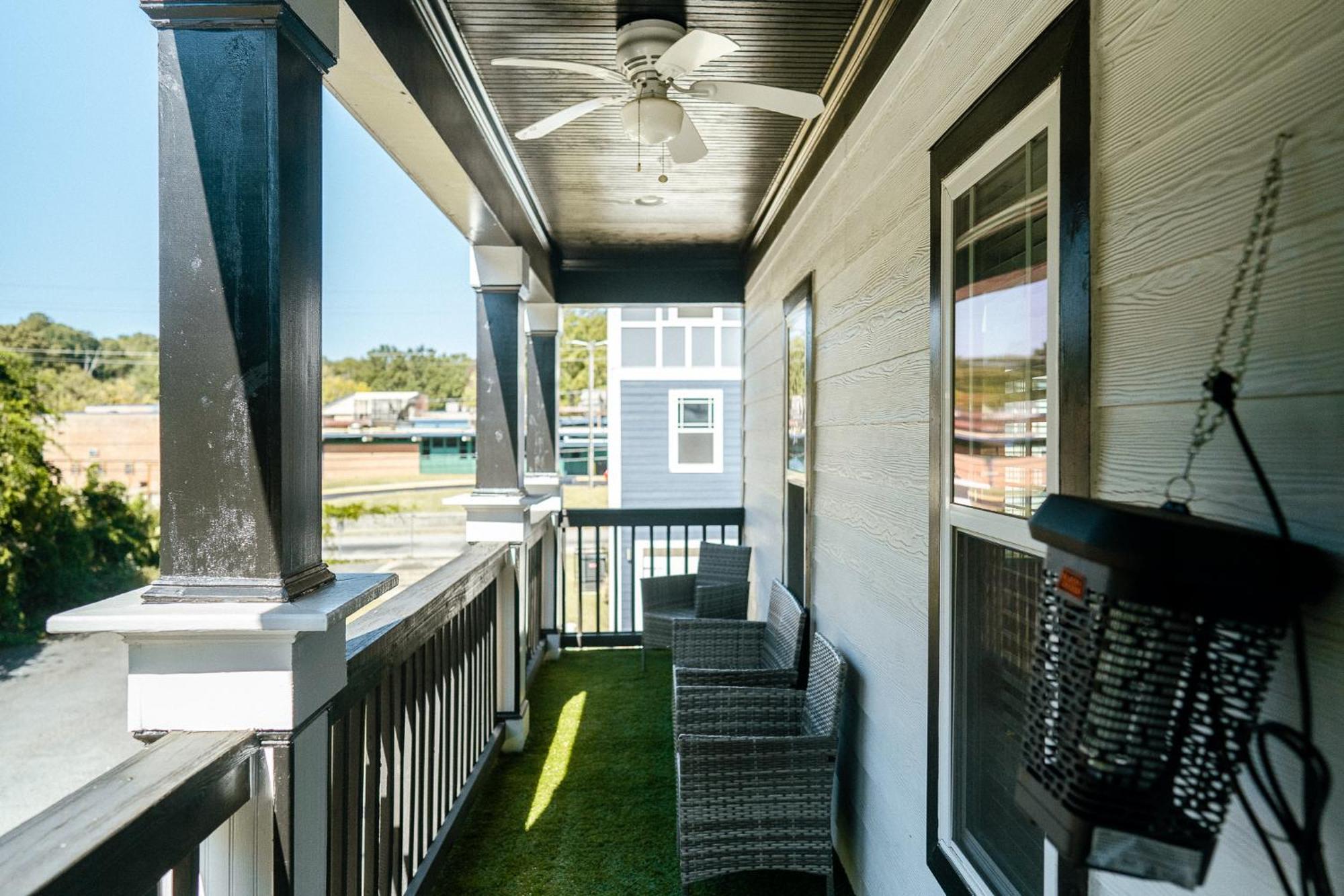Enjoy This Mini-Mansion Near Downtown And The Airport! Atlanta Extérieur photo